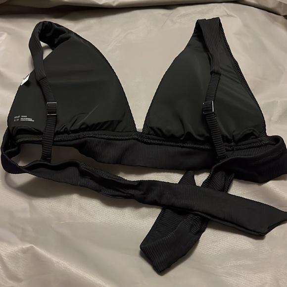 Triangle bikini top - Picture 3 of 3